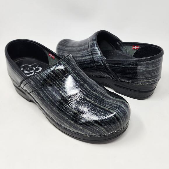 Sanita Professional Clogs Women EU39/US8 Silver Glitter Stripe Patent Leather - Picture 1 of 10